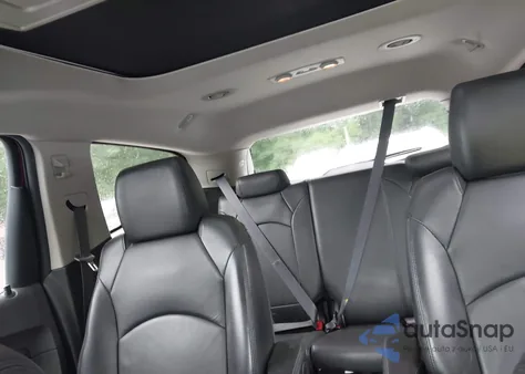 2011 Chevrolet Traverse 2Lt z USA, uszkodzony, nr VIN 1GNKVJED5BJ320186